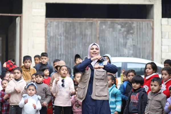 Islamic Relief apporte un soutien psychologique aux orphelins et aux enfants à Gaza.
